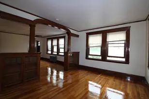 24 Edgecliff Rd, Watertown, MA 02472 - Photo 3