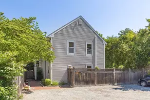 38 Warwick St, Somerville, MA 02145 - Photo 1