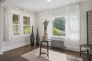 4 Longfellow Rd, Worcester, MA 01602 - Photo 25