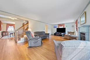 20 Bonney Ln, Dedham, MA 02026 - Photo 13