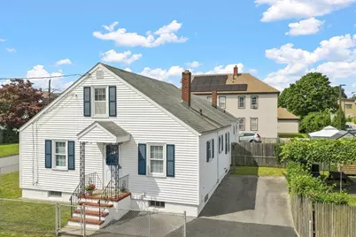 5 Brewster St, New Bedford, MA 02745 - Photo 3