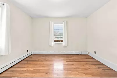 5 Brewster St, New Bedford, MA 02745 - Photo 15