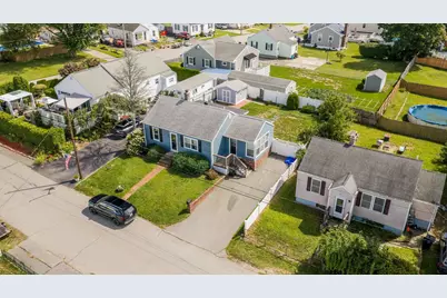 38 Little Neck Ave, Swansea, MA 02777 - Photo 5