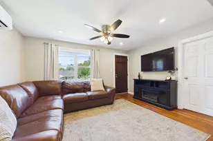 38 Little Neck Ave, Swansea, MA 02777 - Photo 11