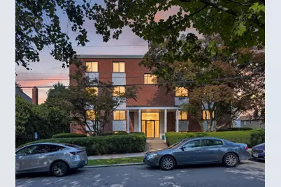 100 Grand View Ave #7B, Quincy, MA 02170 - Photo 1
