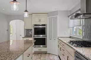 270 Moreland St, Worcester, MA 01609 - Photo 11