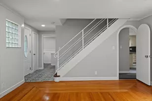 270 Moreland St, Worcester, MA 01609 - Photo 15