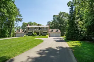 476 King St, Cohasset, MA 02025 - Photo 1