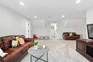 55 Rockwood Ln, Needham, MA 02492 - Photo 29