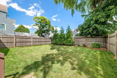 32 Crescent Ave, Beverly, MA 01915 - Photo 33
