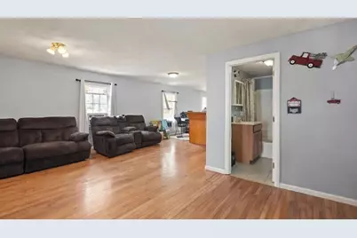 74 Chestnut St, Chelsea, MA 02150 - Photo 19