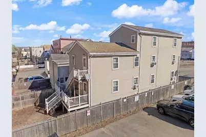 74 Chestnut St, Chelsea, MA 02150 - Photo 31