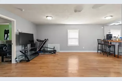 74 Chestnut St, Chelsea, MA 02150 - Photo 5