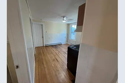 21 Clare #21, Lowell, MA 01854 - Photo 7