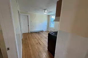 21 Clare, Lowell, MA 01854 - Photo 7