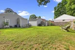12 Waverly St, Taunton, MA 02780 - Photo 25