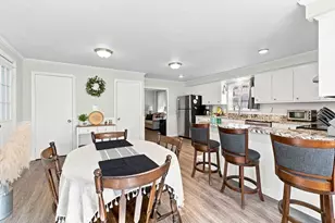 12 Waverly St, Taunton, MA 02780 - Photo 13