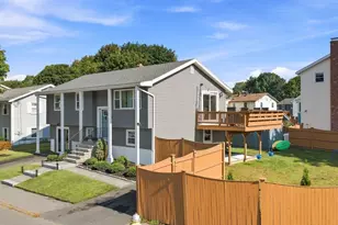 33 Buena Vista Ave, Salem, MA 01970 - Photo 3