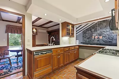 81 Ware St, Dedham, MA 02026 - Photo 17