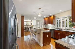 5 Green Meadow Dr, Lynnfield, MA 01940 - Photo 11