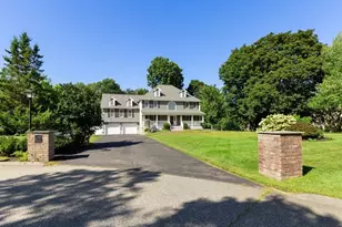 5 Green Meadow Dr, Lynnfield, MA 01940 - Photo 3