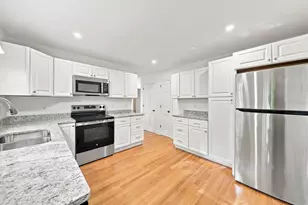 23 Bradford St, North Andover, MA 01845 - Photo 11