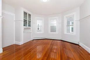 16 Taft St, Boston, MA 02125 - Photo 11