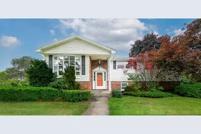 36 Roman Dr, Shrewsbury, MA 01545 - Photo 1