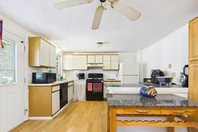 600 N Montello St #3, Brockton, MA 02301 - Photo 11
