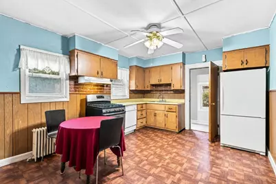 257 Austin St, New Bedford, MA 02740 - Photo 7