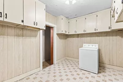 257 Austin St, New Bedford, MA 02740 - Photo 9