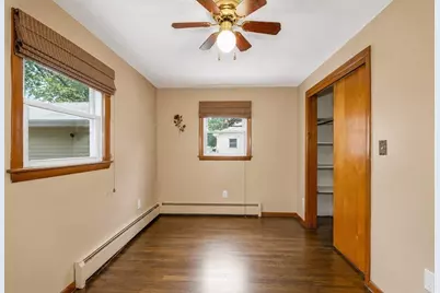 113 Halley Rd, Lowell, MA 01854 - Photo 15