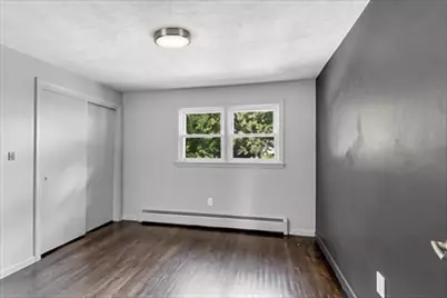 113 Halley Rd, Lowell, MA 01854 - Photo 9