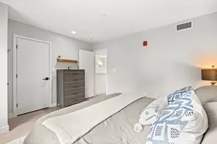 104 Liverpool St, Boston, MA 02128 - Photo 31