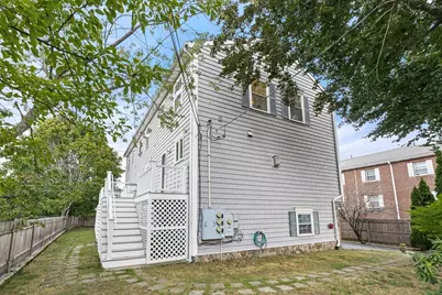 37 Pond St #1, Waltham, MA 02451 - Photo 19