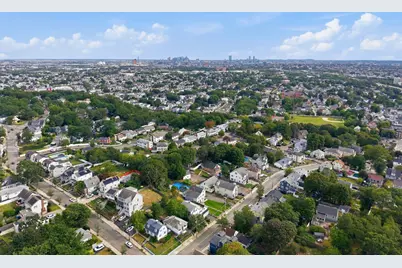 227 Fulton St, Medford, MA 02155 - Photo 29