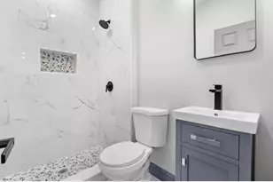 21 Valley Ave, Lynn, MA 01902 - Photo 9