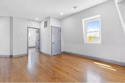 21 Valley Ave #2, Lynn, MA 01902 - Photo 3