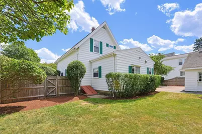 22 Hodges St, Mansfield, MA 02048 - Photo 33