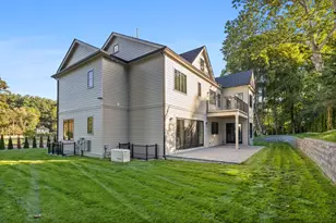 125 Allen Ave, Newton, MA 02468 - Photo 3
