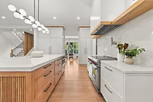125 Allen Ave, Newton, MA 02468 - Photo 5