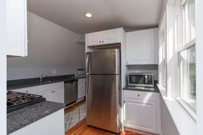 52 Hartford St, Boston, MA 02125 - Photo 21