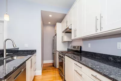 52 Hartford St, Boston, MA 02125 - Photo 3