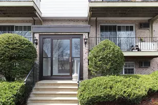 16 Williamsburg, Shrewsbury, MA 01545 - Photo 1