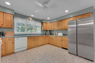 36 Leno Rd, Holland, MA 01521 - Photo 11
