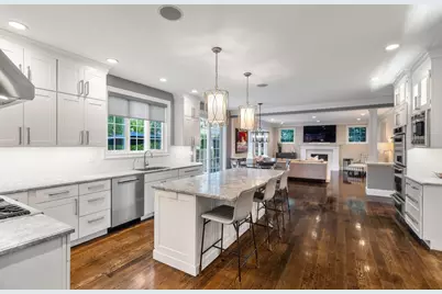 25 Arch St, Needham, MA 02492 - Photo 3