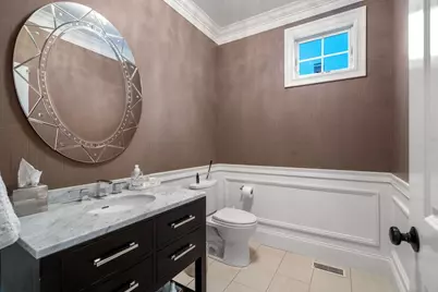 25 Arch St, Needham, MA 02492 - Photo 9