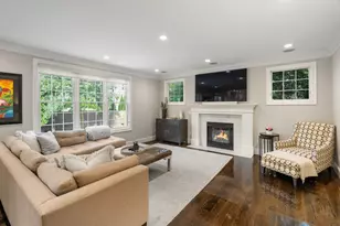 25 Arch St, Needham, MA 02492 - Photo 7