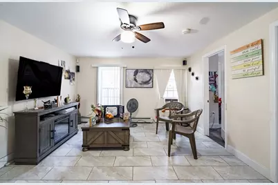 26 Benefit St, Southbridge, MA 01550 - Photo 3