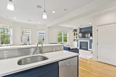 15 Howell St #3, Boston, MA 02125 - Photo 13